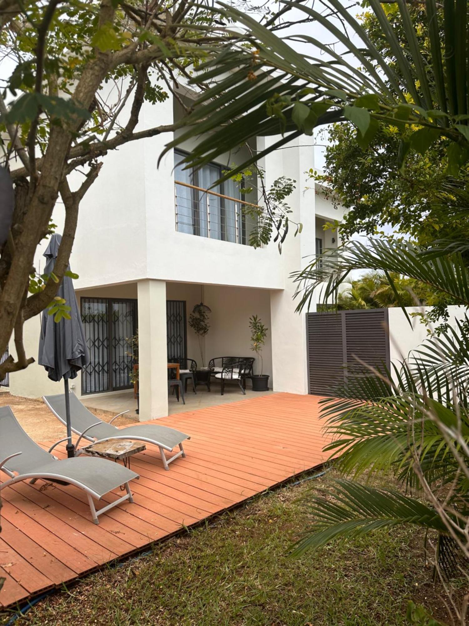 Modern Villa In Grand Bay - Short Walk To Beach Dış mekan fotoğraf