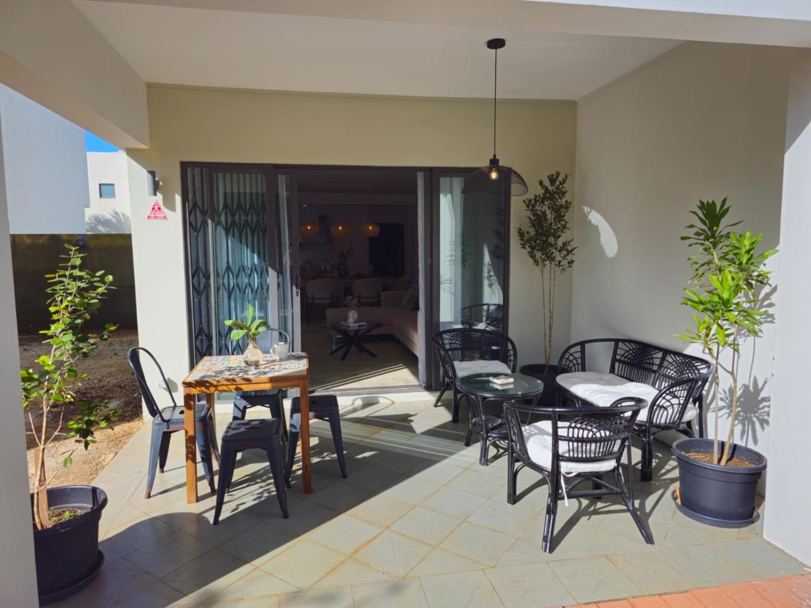 Modern Villa In Grand Bay - Short Walk To Beach Dış mekan fotoğraf