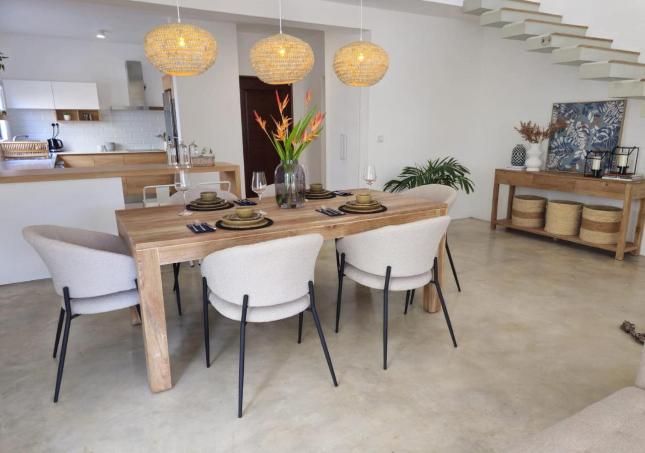 Modern Villa In Grand Bay - Short Walk To Beach Dış mekan fotoğraf