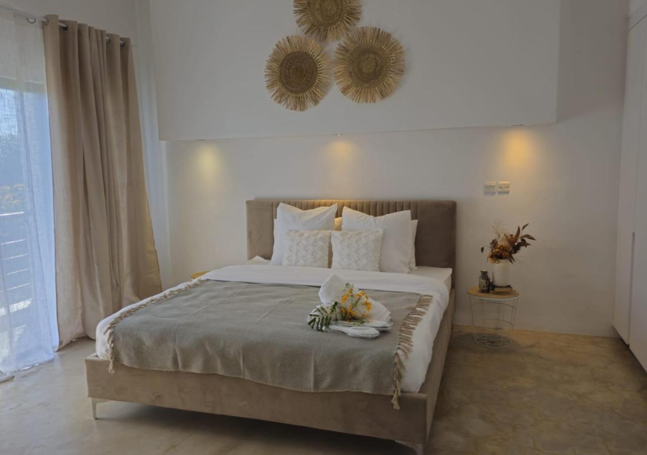 Modern Villa In Grand Bay - Short Walk To Beach Dış mekan fotoğraf